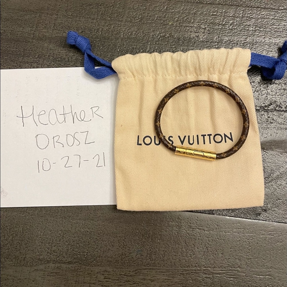 Louis Vuitton *AUTHENTIC* Confidential Bracelet
